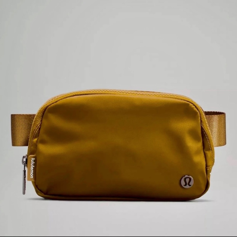 Lululemon Belt Bag